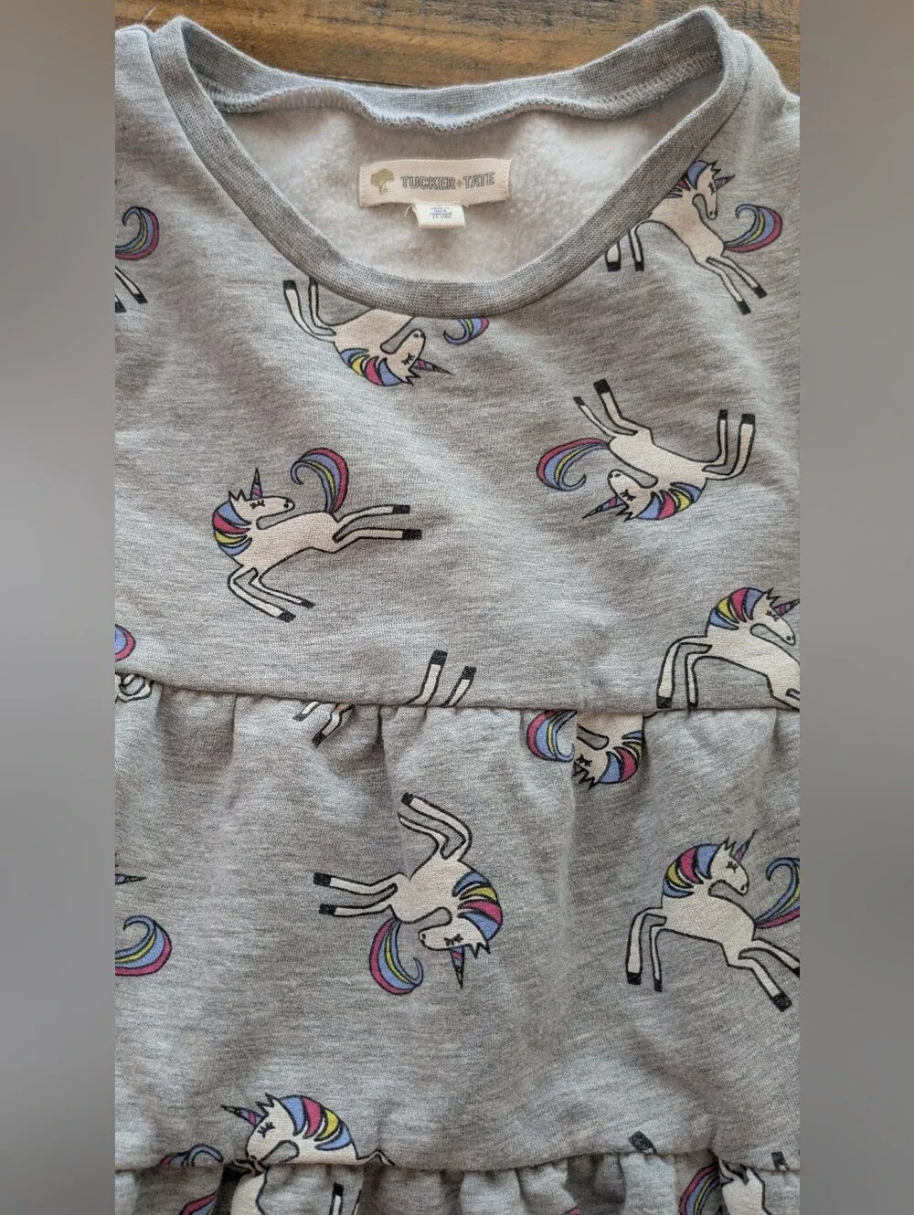 Tucker + Tate Gray Rainbow Unicorn Tiered Long-Sleeve Sweatshirt 5T EUC